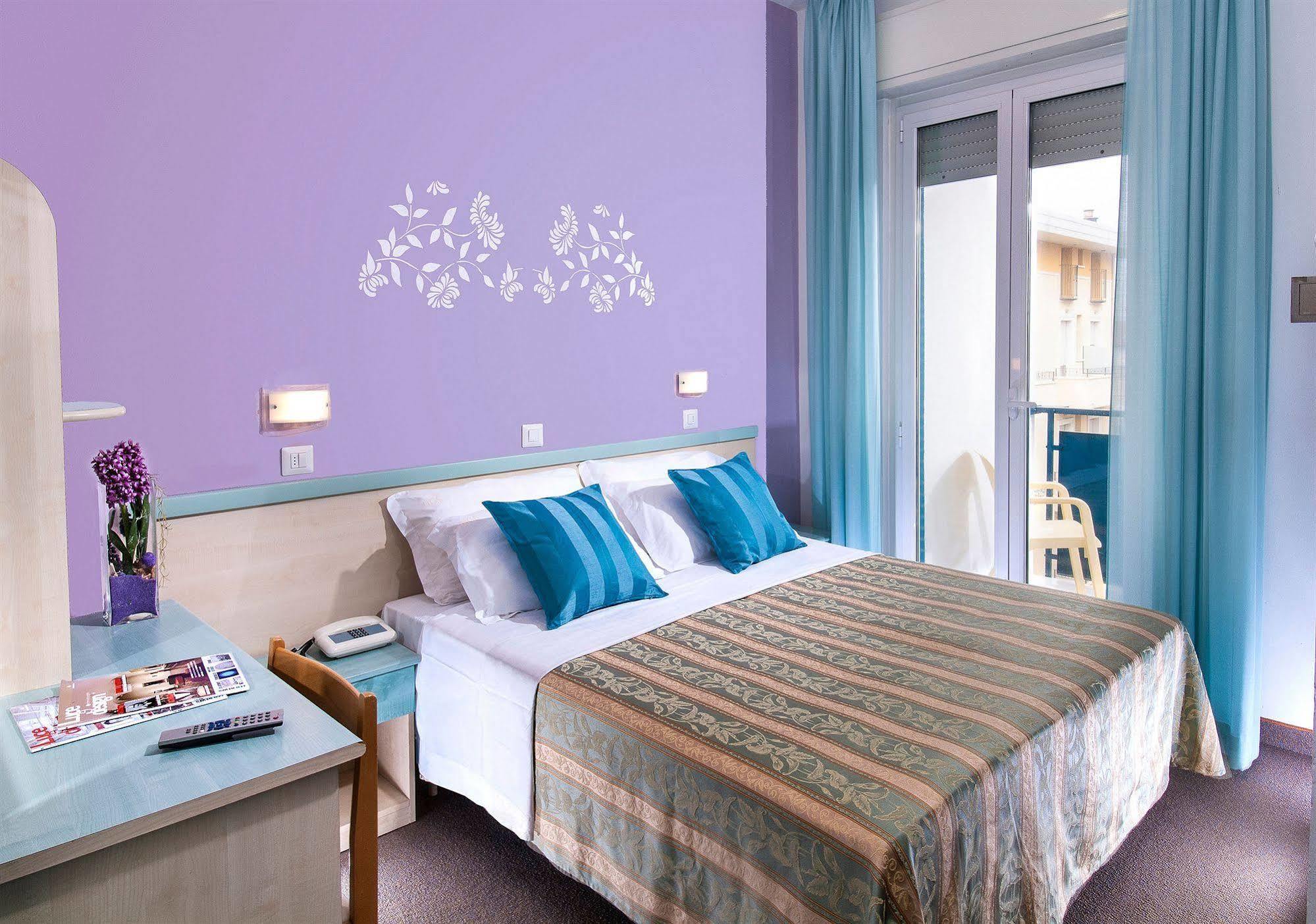 בלריה-איגאה מרינה Hotel Diana מראה חיצוני תמונה